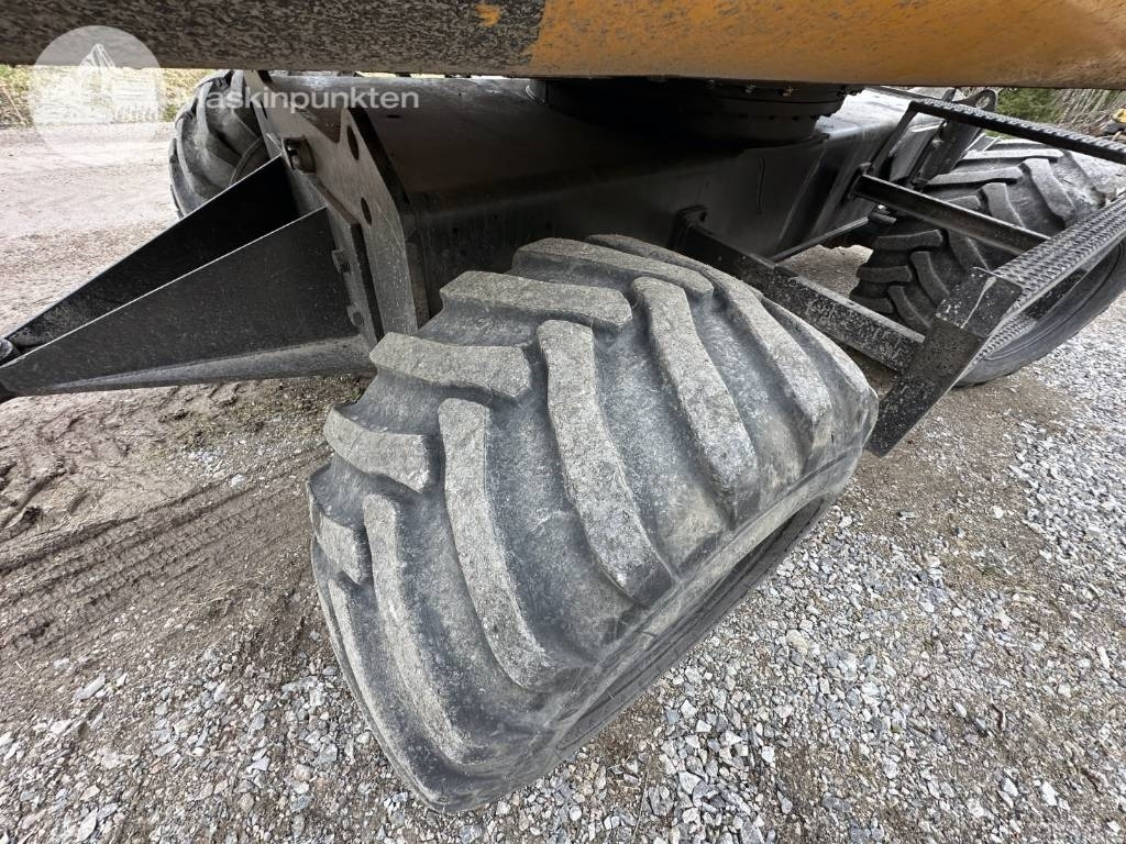 Wheel excavator JCB JS 145 W: picture 38