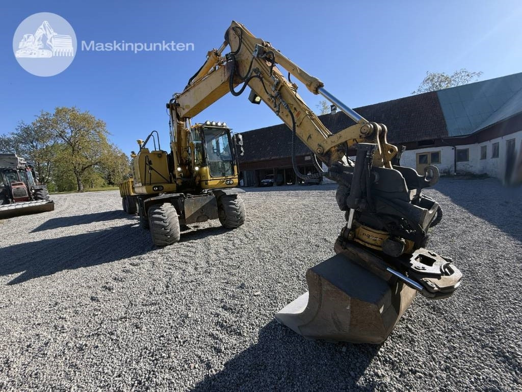 Komatsu PW 148-10 - Wheel excavator: picture 2 Komatsu PW 148-10 - Wheel excavator: picture 2