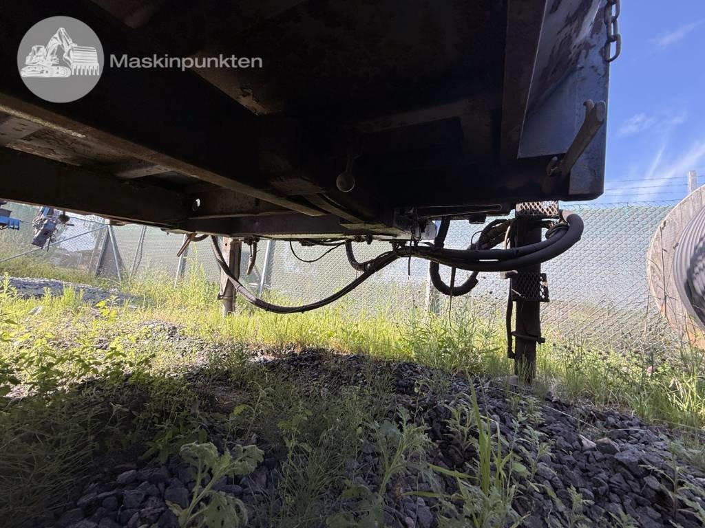 Roll-off container Lastväxlarbalja Med kran: picture 10