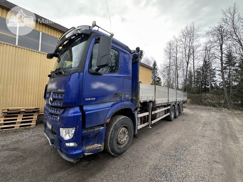 Mercedes-Benz Arocs 3242 - Crane truck: picture 2 Mercedes-Benz Arocs 3242 - Crane truck: picture 2