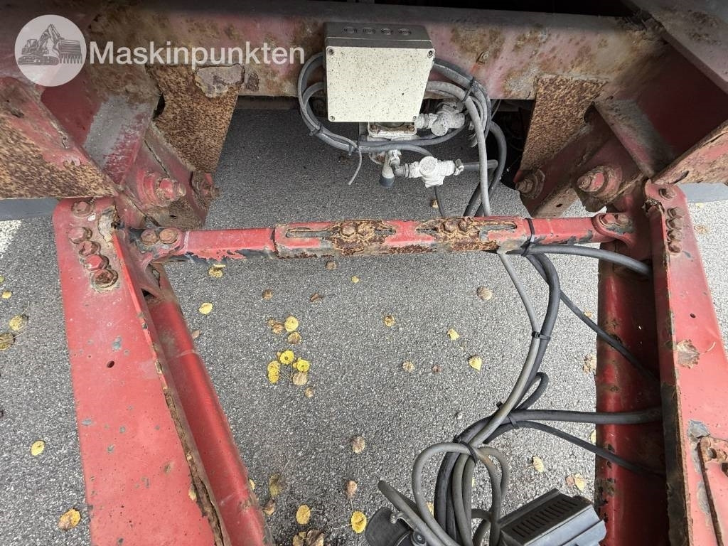 Closed box trailer NTM UTP-29/39L-4: picture 13