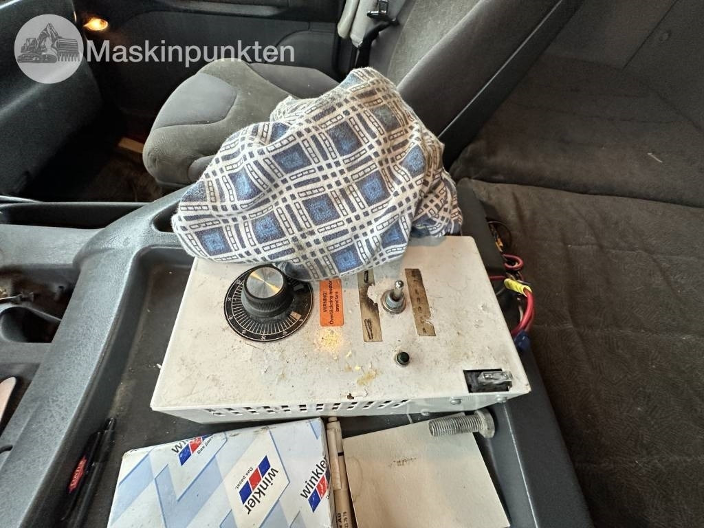 Tipper Scania 124 G 400: picture 29