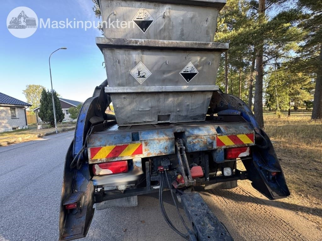 Scania R 560 LB - Skip loader truck: picture 3 Scania R 560 LB - Skip loader truck: picture 3
