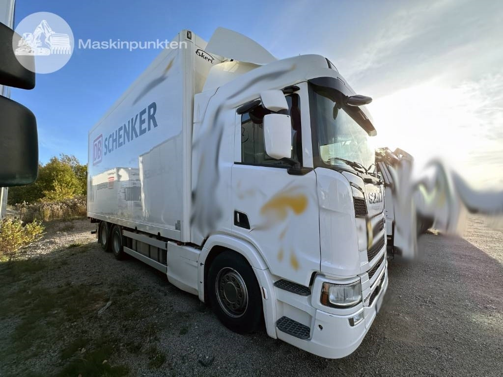 Scania R 580 - Box truck: picture 2 Scania R 580 - Box truck: picture 2