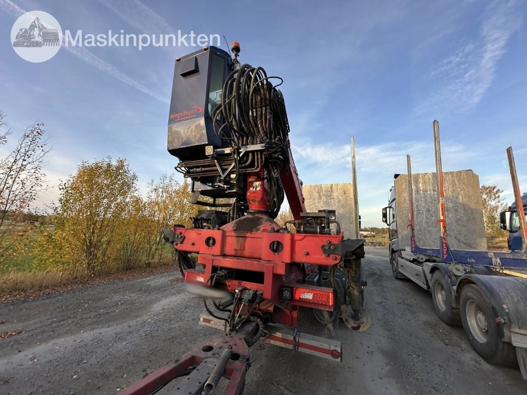 Scania R 580 timmerbil med kran  - Timber truck: picture 5 Scania R 580 timmerbil med kran  - Timber truck: picture 5