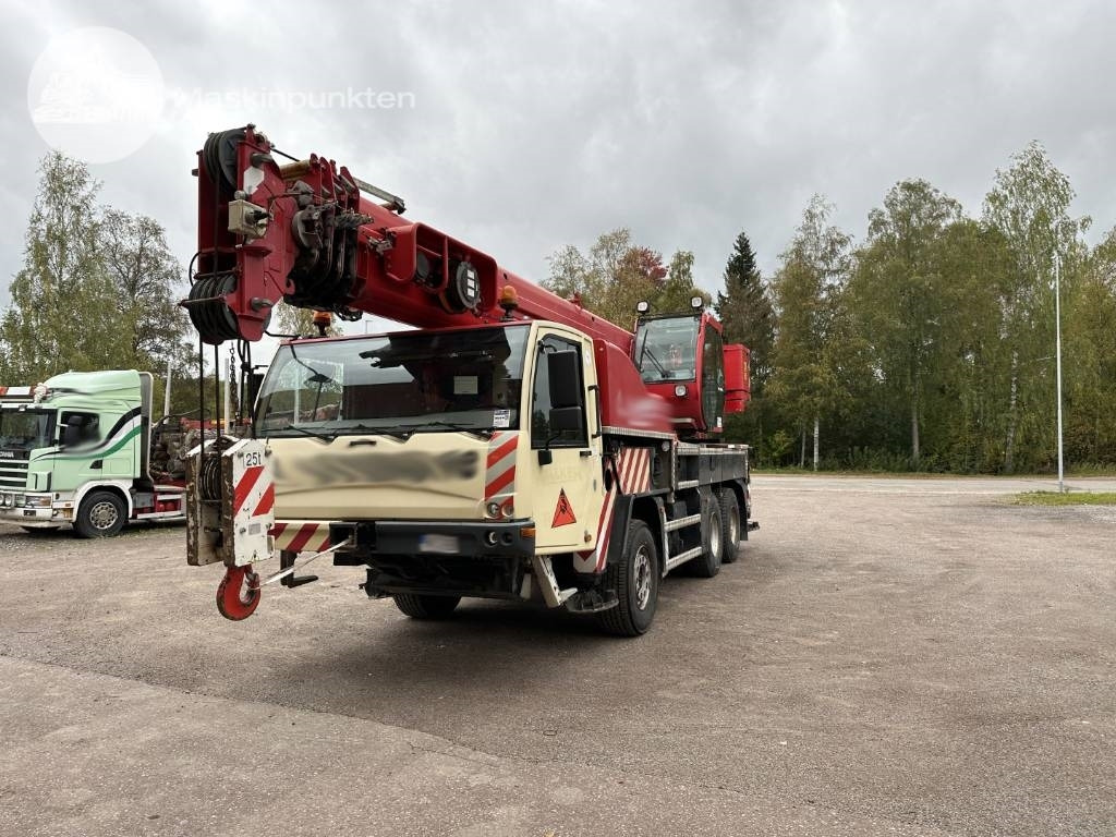 Terex TC 45 L - All terrain crane: picture 4 Terex TC 45 L - All terrain crane: picture 4