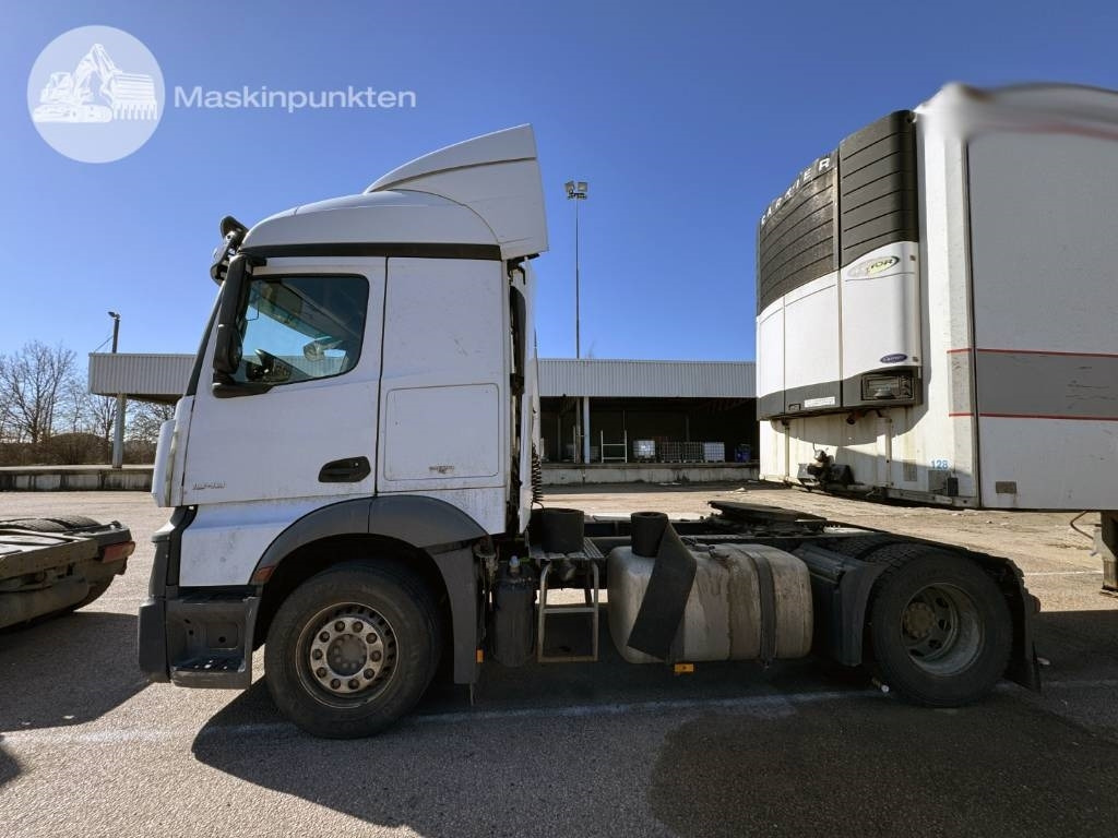 Mercedes-Benz Actros 1843 - Tractor unit: picture 4 Mercedes-Benz Actros 1843 - Tractor unit: picture 4