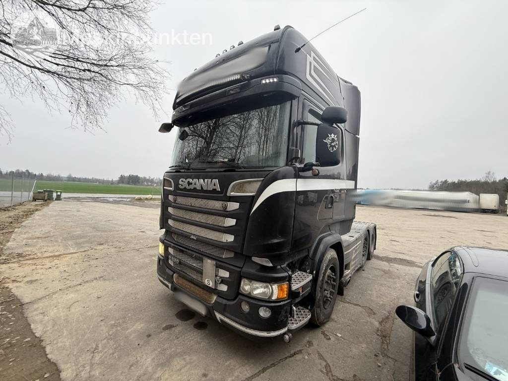 Scania R 520 - Tractor unit: picture 1 Scania R 520 - Tractor unit: picture 1