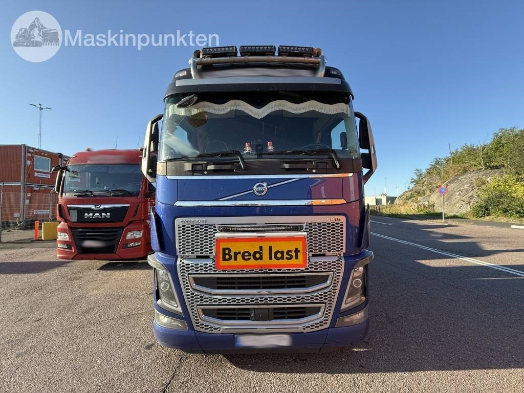 Volvo FH 750 - Tractor unit: picture 2 Volvo FH 750 - Tractor unit: picture 2
