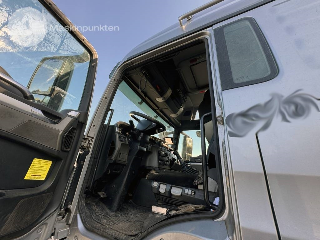 Truck MAN TGS 28.480: picture 29