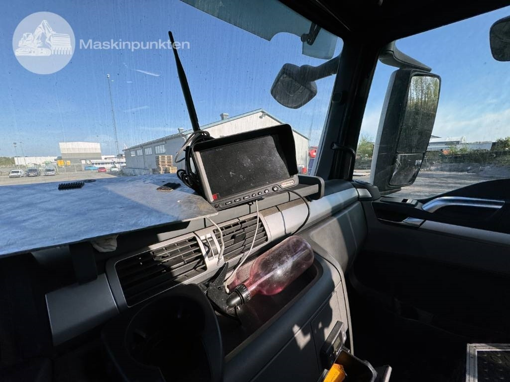 Truck MAN TGS 28.480: picture 41