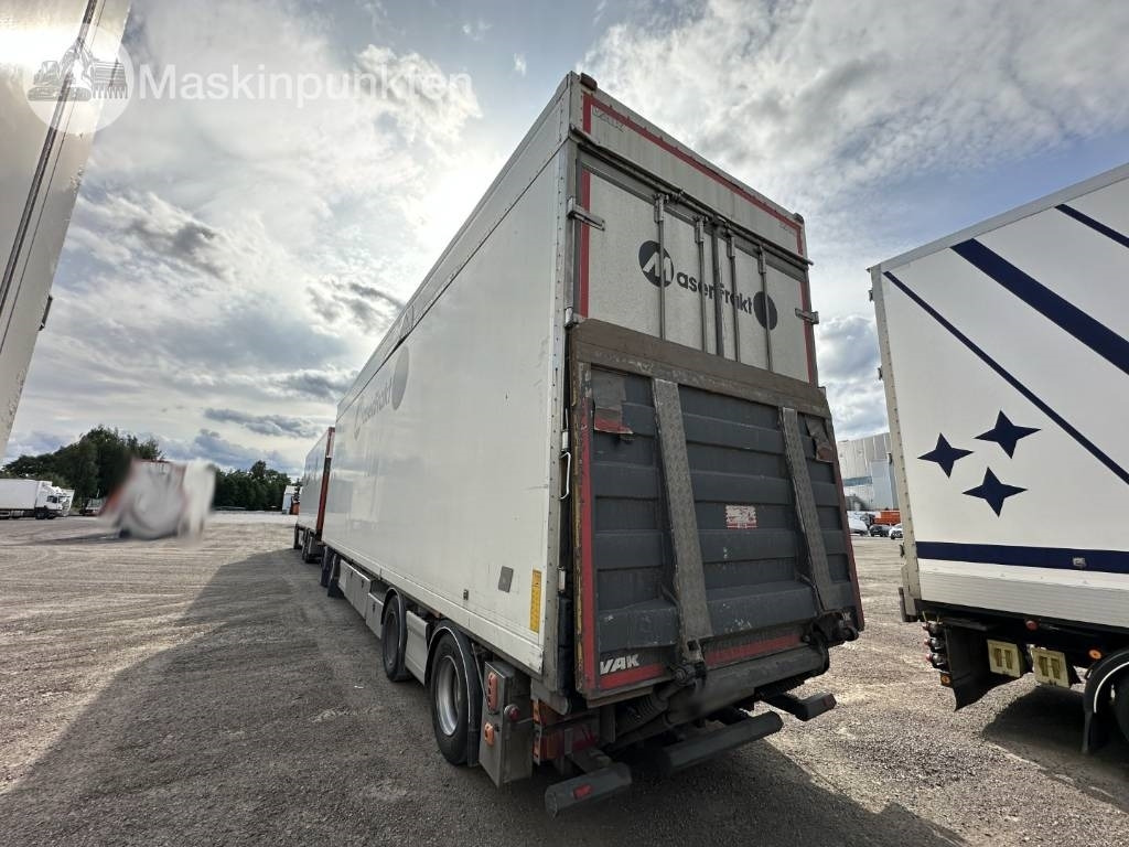 VAK V 4-40 - Refrigerator trailer: picture 3 VAK V 4-40 - Refrigerator trailer: picture 3