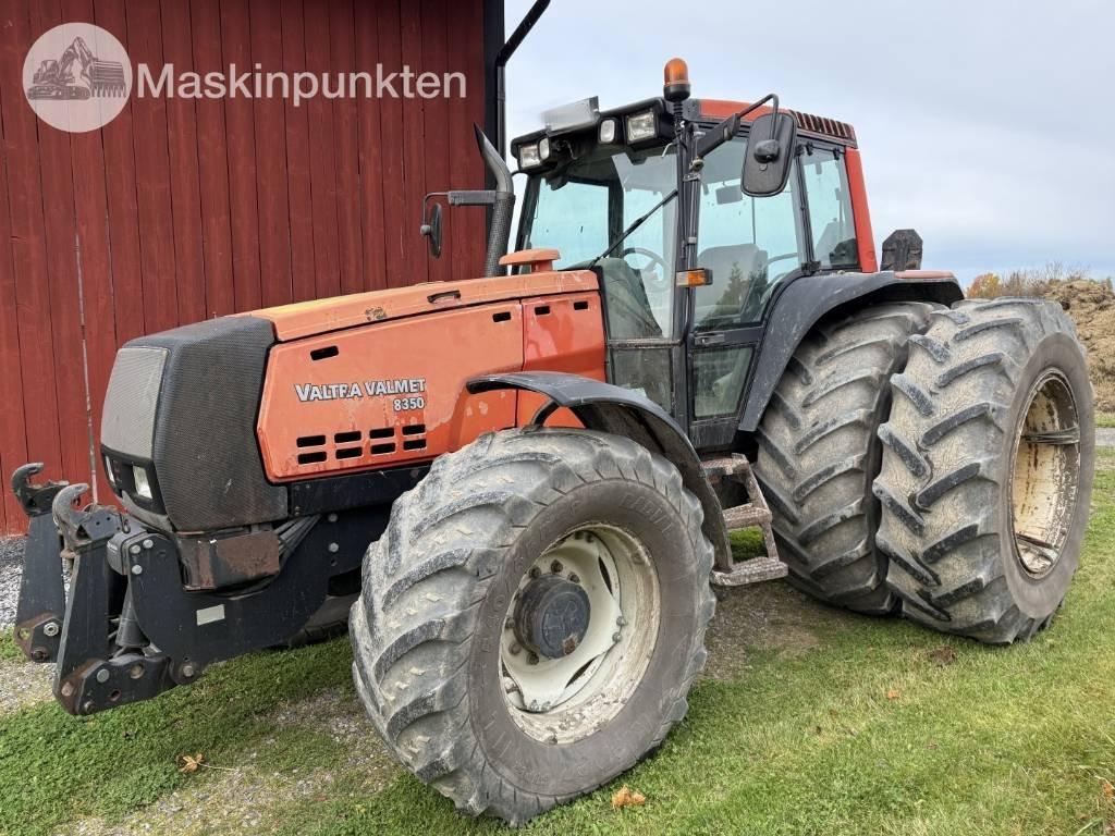 Valtra Valmet 8350-4 - Farm tractor: picture 1 Valtra Valmet 8350-4 - Farm tractor: picture 1