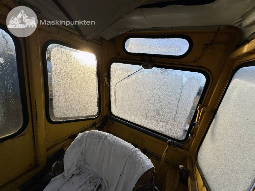 Backhoe loader Volvo BM T 614: picture 29