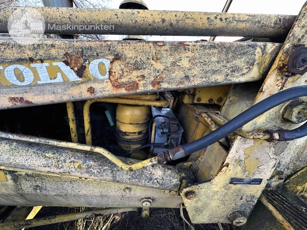 Backhoe loader Volvo BM T 614: picture 24