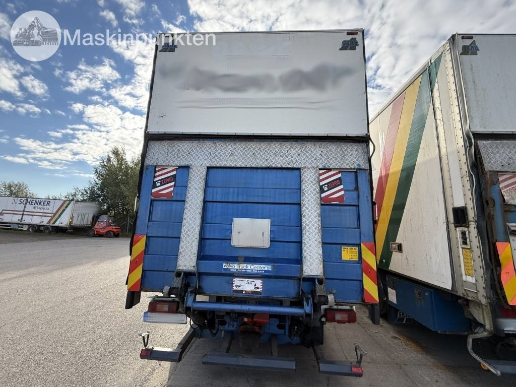 Volvo FM 440 - Box truck: picture 5 Volvo FM 440 - Box truck: picture 5