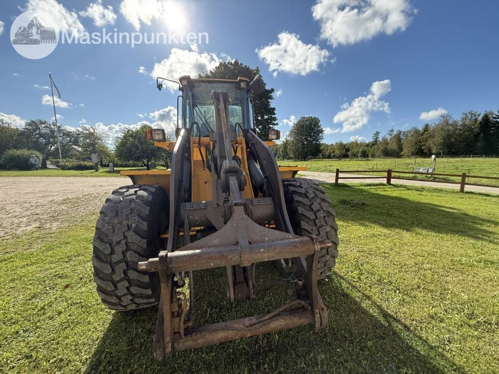 Volvo L 40 B - Wheel loader: picture 2 Volvo L 40 B - Wheel loader: picture 2
