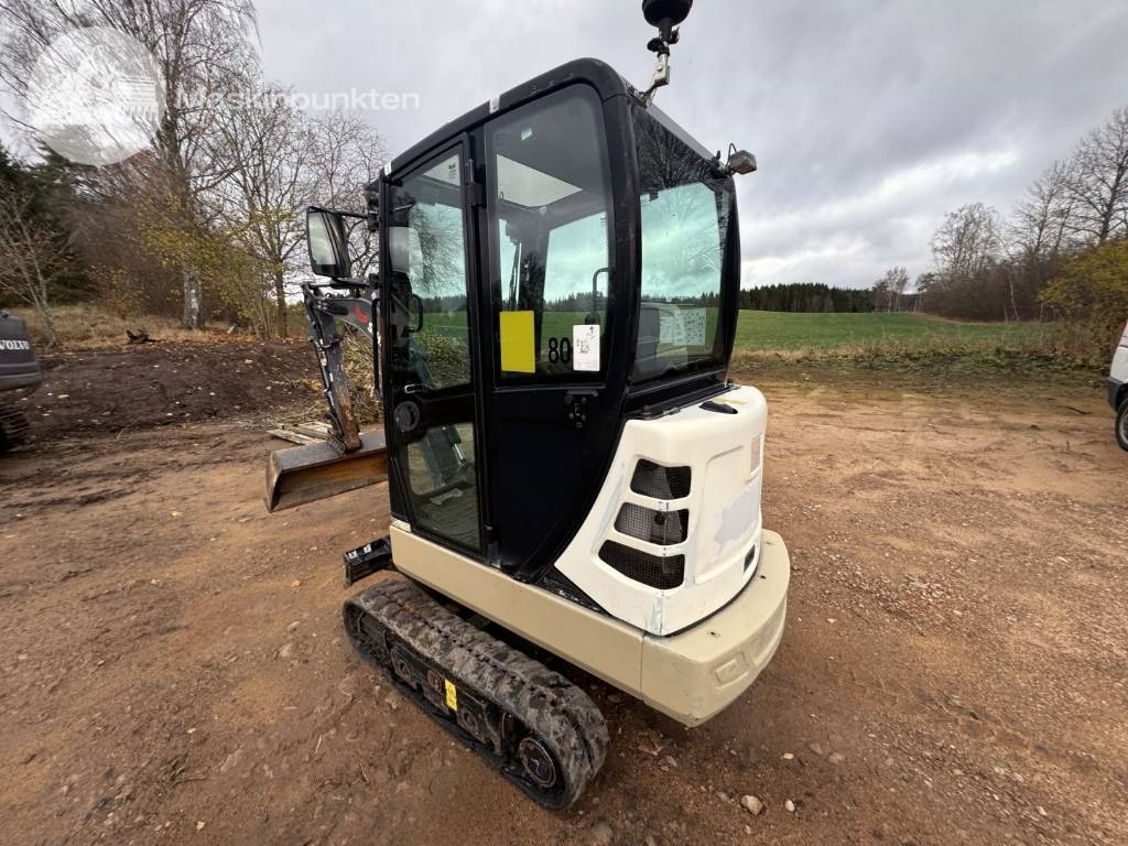 Yanmar TC 22  - Mini excavator: picture 4 Yanmar TC 22  - Mini excavator: picture 4