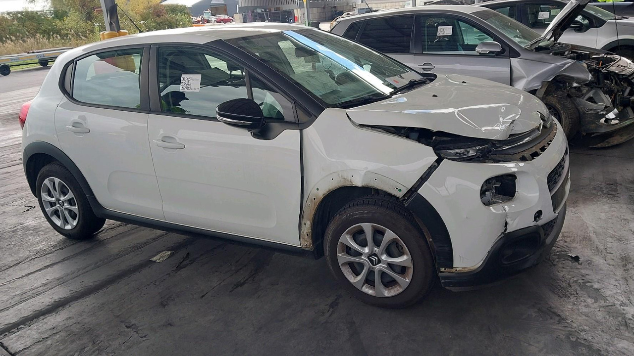 CITROEN C3 III 1.2 PURETECH 83 FEEL - Car: picture 3 CITROEN C3 III 1.2 PURETECH 83 FEEL - Car: picture 3