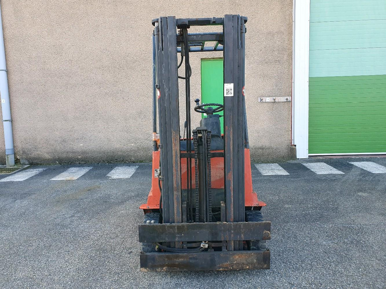 FENWICK LINDE CHARIOT ELEVATEUR - Forklift: picture 2 FENWICK LINDE CHARIOT ELEVATEUR - Forklift: picture 2