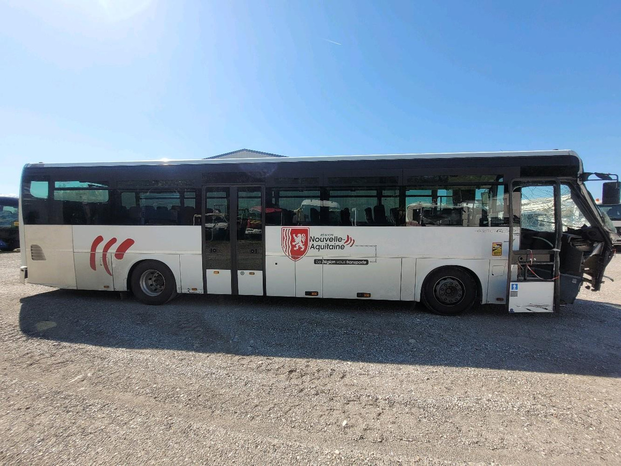 IRISBUS RECREO-CROSSWAY 12 POP - Suburban bus: picture 3 IRISBUS RECREO-CROSSWAY 12 POP - Suburban bus: picture 3