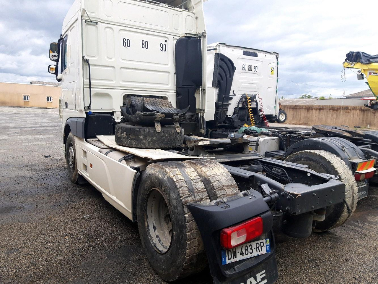 Tractor unit DAF XF510: picture 7