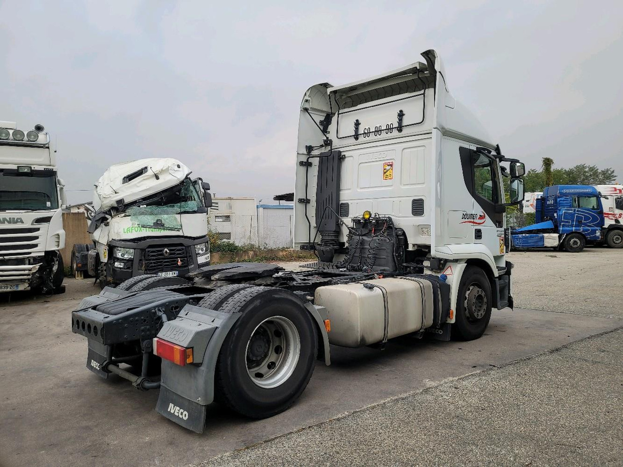 IVECO STRALIS 440S42 4X2 - Tractor unit: picture 4 IVECO STRALIS 440S42 4X2 - Tractor unit: picture 4