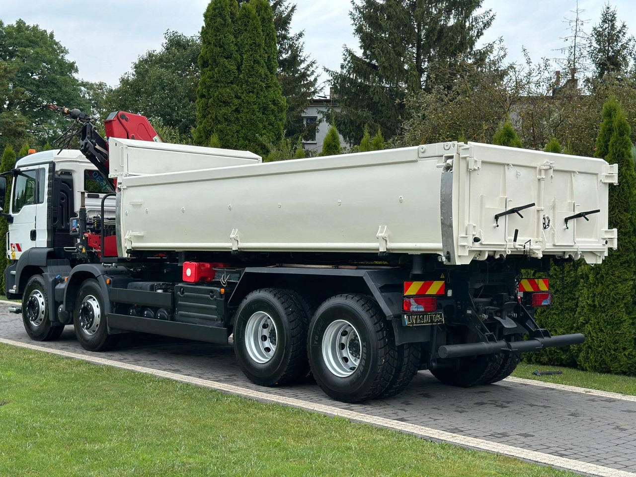 MAN TGS 440 / 8x4 /CRANE HMF 1530/ TIPPER - Tipper, Crane truck: picture 4 MAN TGS 440 / 8x4 /CRANE HMF 1530/ TIPPER - Tipper, Crane truck: picture 4