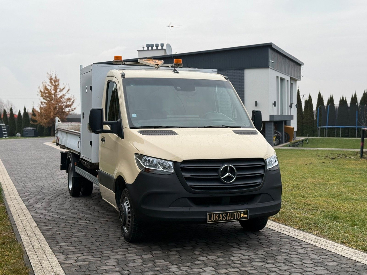 Mercedes-Benz SPRINTER TIPPER - Tipper van: picture 3 Mercedes-Benz SPRINTER TIPPER - Tipper van: picture 3