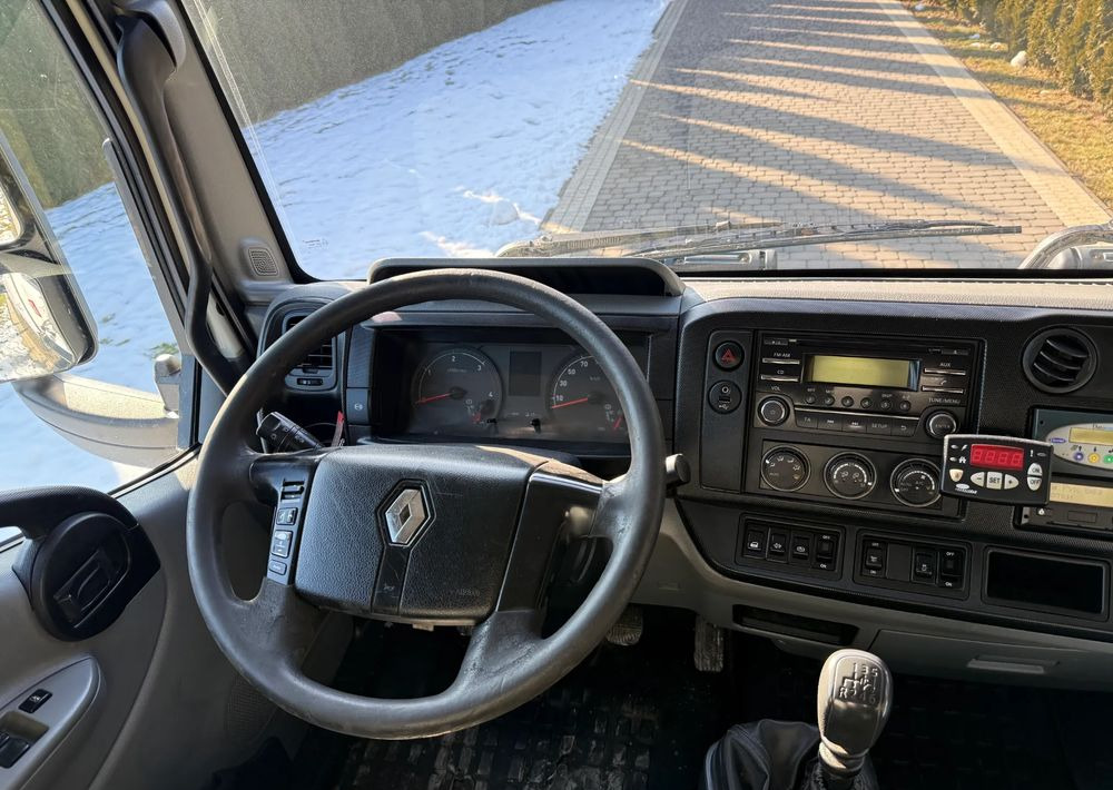 Refrigerator truck Renault D7.5 MANUAL LAMBERET CARRIER XARIOS 350: picture 10
