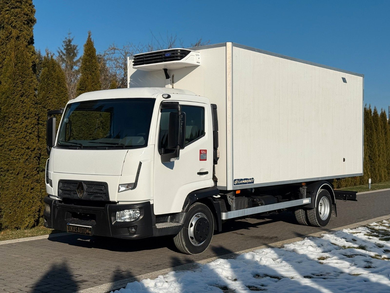 Renault D7.5 MANUAL LAMBERET CARRIER XARIOS 350 - Refrigerator truck: picture 1 Renault D7.5 MANUAL LAMBERET CARRIER XARIOS 350 - Refrigerator truck: picture 1