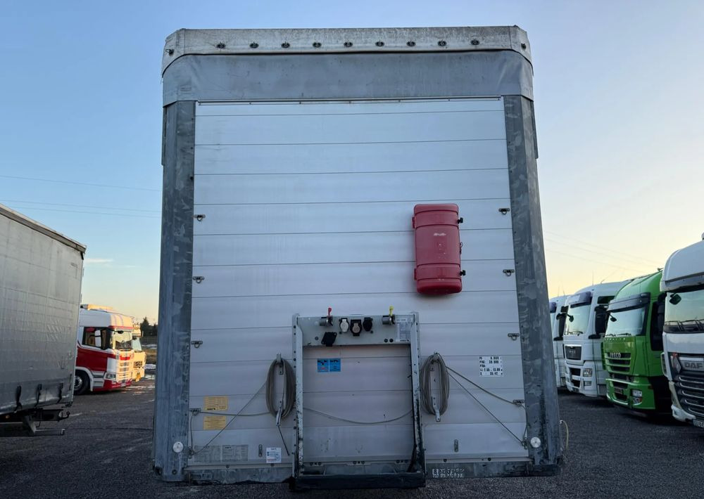 Schmitz Cargobull OSIE SCHMITZ PODNOSZONA OSIE - Curtainsider semi-trailer: picture 2 Schmitz Cargobull OSIE SCHMITZ PODNOSZONA OSIE - Curtainsider semi-trailer: picture 2