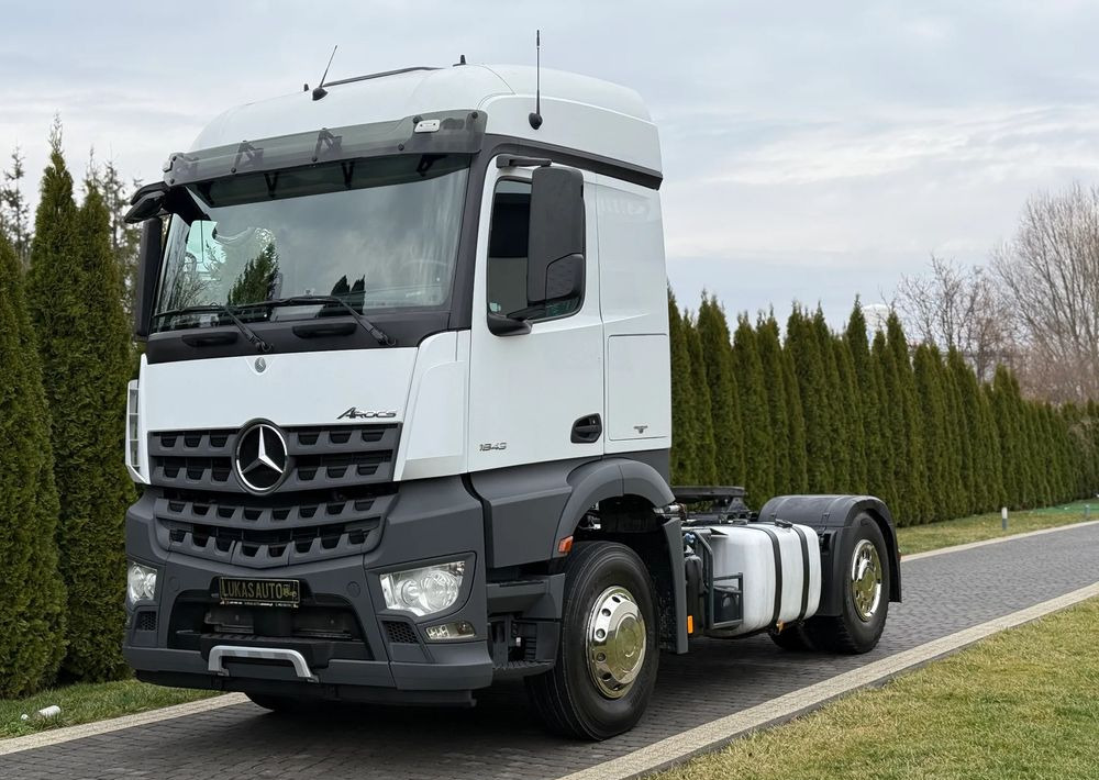 Mercedes-Benz AROCS 1843 HYDRAULIKA - Tractor unit: picture 1 Mercedes-Benz AROCS 1843 HYDRAULIKA - Tractor unit: picture 1