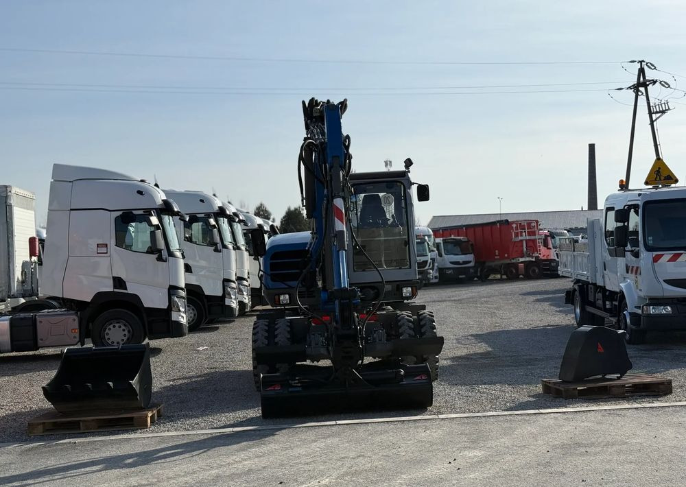 Wacker Neuson 9503-2 TRZY ŁYŻKI - Wheel excavator: picture 2 Wacker Neuson 9503-2 TRZY ŁYŻKI - Wheel excavator: picture 2