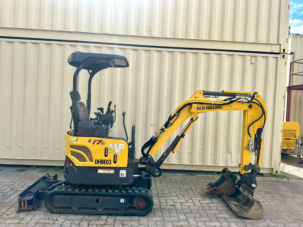 New Holland E17C / 2021 BJ / 508 H / 2 x Löffel - Mini excavator: picture 5 New Holland E17C / 2021 BJ / 508 H / 2 x Löffel - Mini excavator: picture 5