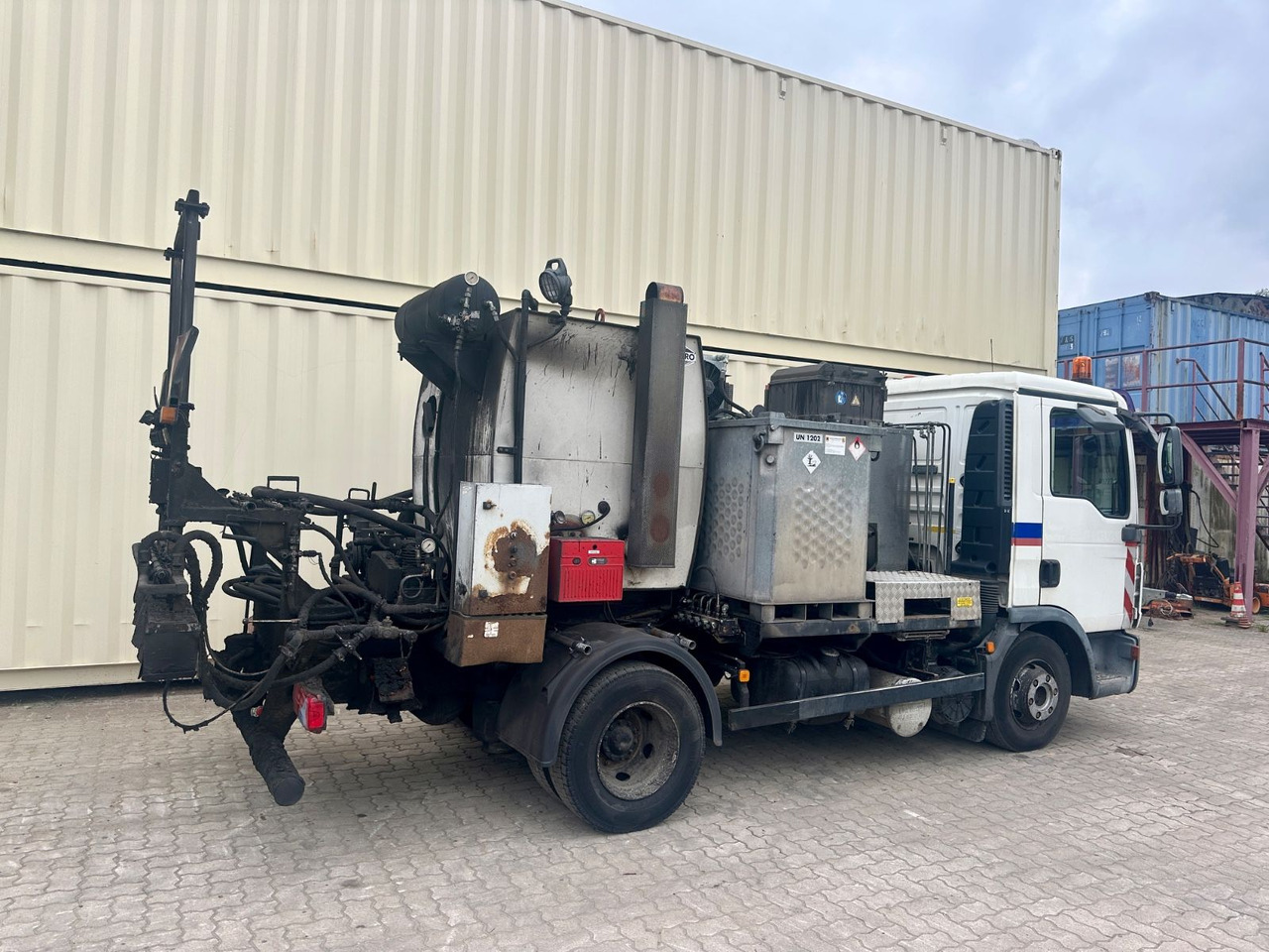 MAN TGL 10.240 / Weiro Bitumenspritze / 1. Hand - Truck: picture 5 MAN TGL 10.240 / Weiro Bitumenspritze / 1. Hand - Truck: picture 5