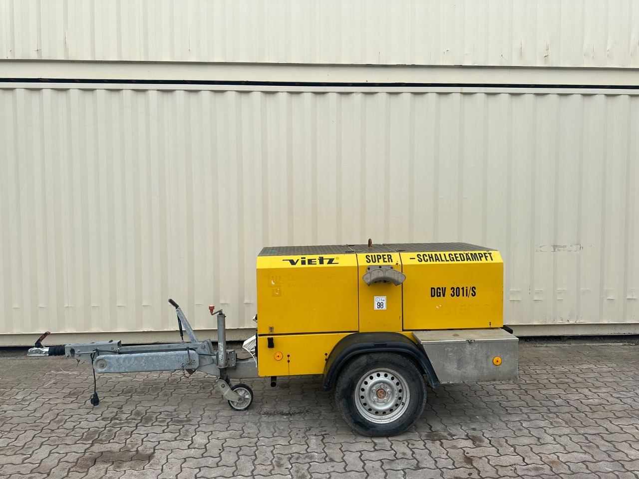 Vietz DGV 301i/S Schweißaggregat / Generator - Generator set: picture 2 Vietz DGV 301i/S Schweißaggregat / Generator - Generator set: picture 2