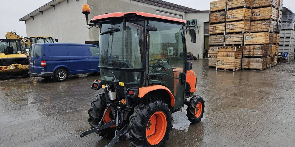 Ciągnik Kubota B2650 4x4 klima 26 KM hydrostat on lease Ciągnik Kubota B2650 4x4 klima 26 KM hydrostat: picture 6 Ciągnik Kubota B2650 4x4 klima 26 KM hydrostat on lease Ciągnik Kubota B2650 4x4 klima 26 KM hydrostat: picture 6
