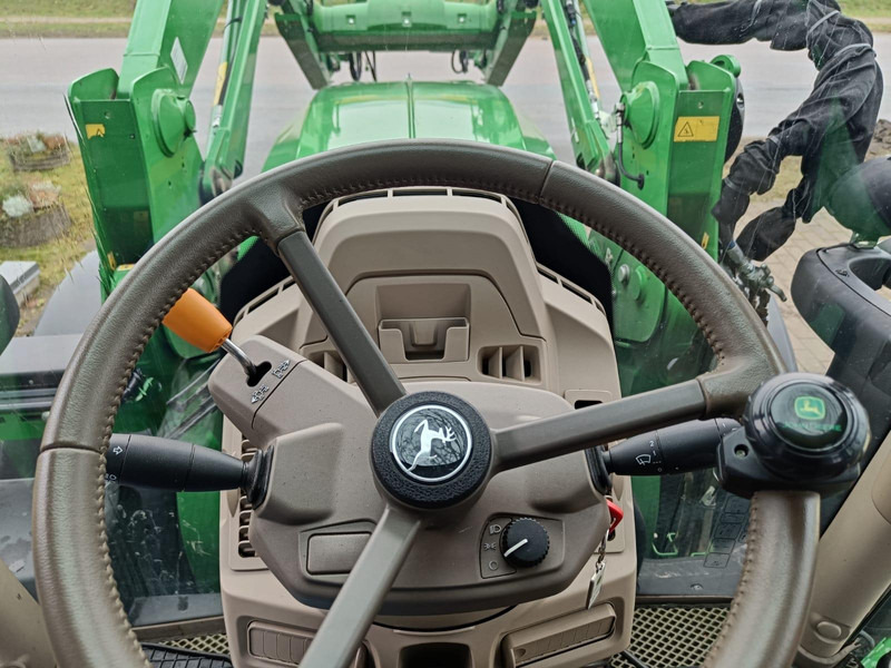 John Deere 6R 185 on lease John Deere 6R 185: picture 16