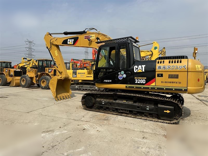 CATERPILLAR 320D - Crawler excavator: picture 1 CATERPILLAR 320D - Crawler excavator: picture 1