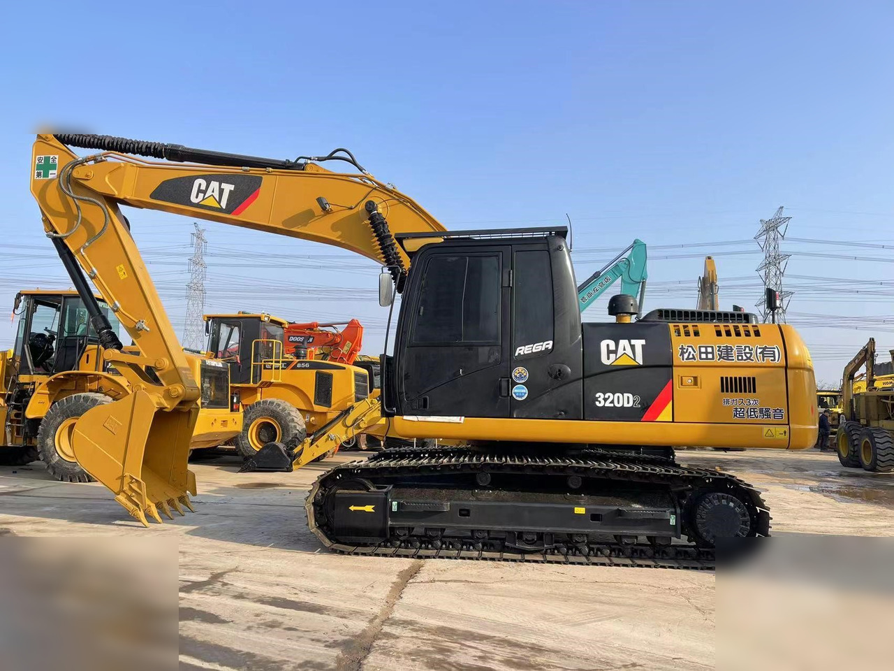 CATERPILLAR 320D2 - Crawler excavator: picture 1 CATERPILLAR 320D2 - Crawler excavator: picture 1