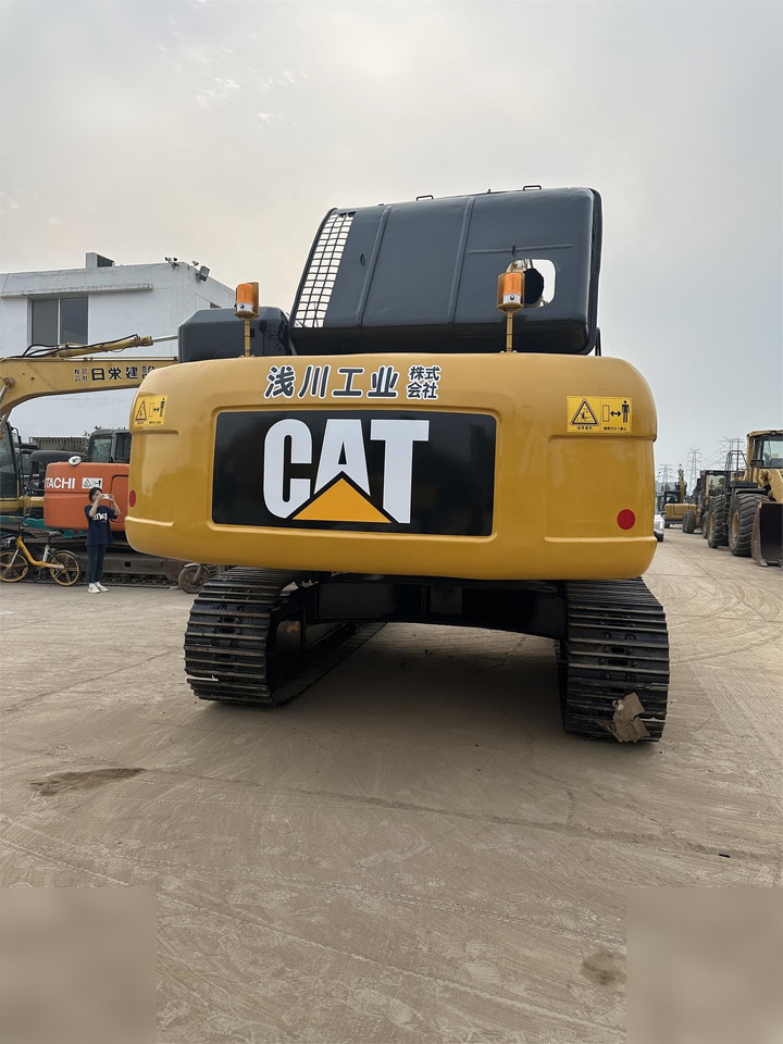 CATERPILLAR 330D - Crawler excavator: picture 5 CATERPILLAR 330D - Crawler excavator: picture 5