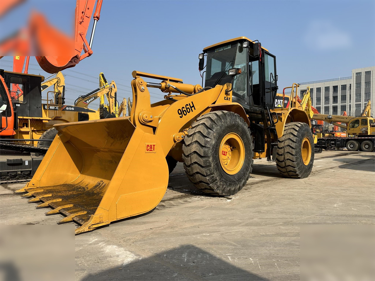CATERPILLAR 966H - Wheel loader: picture 4 CATERPILLAR 966H - Wheel loader: picture 4