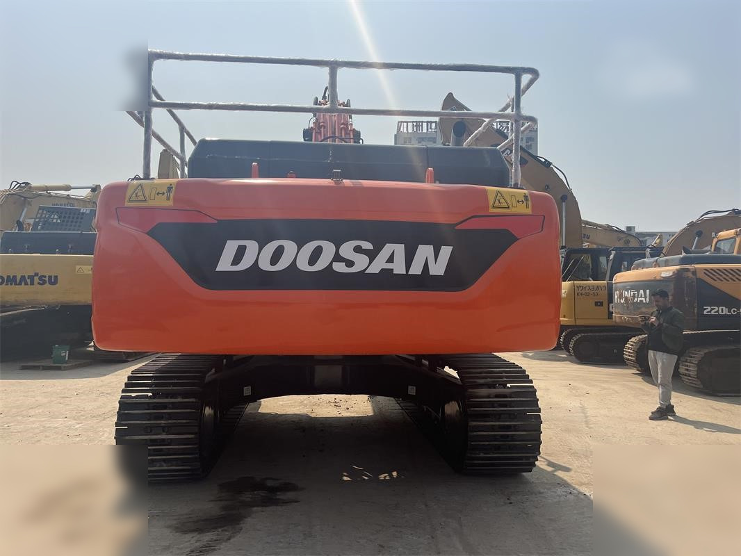 DOOSAN DX340 LCA - Crawler excavator: picture 3 DOOSAN DX340 LCA - Crawler excavator: picture 3