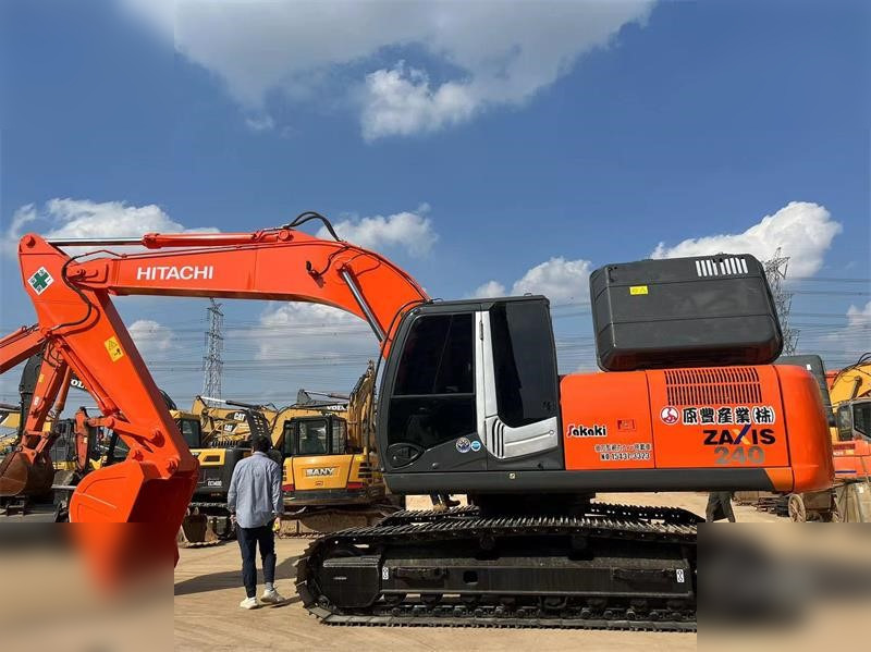 HITACHI ZX240-3 - Crawler excavator: picture 1 HITACHI ZX240-3 - Crawler excavator: picture 1