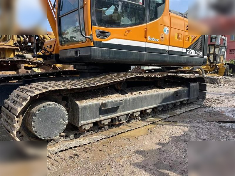 HYUNDAI ROBEX 220 LC-9S - Crawler excavator: picture 4 HYUNDAI ROBEX 220 LC-9S - Crawler excavator: picture 4