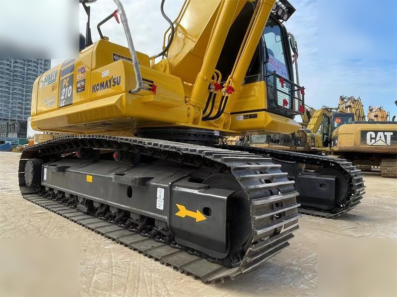 KOMATSU PC210 LC-8 - Crawler excavator: picture 4 KOMATSU PC210 LC-8 - Crawler excavator: picture 4