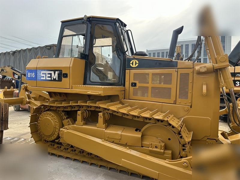 SEM 816 - Bulldozer: picture 4 SEM 816 - Bulldozer: picture 4