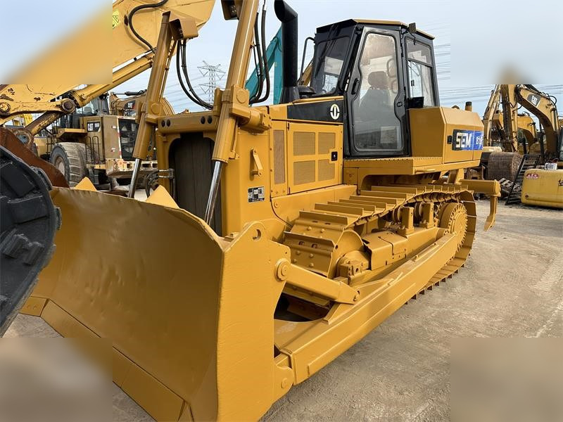 SEM 816 - Bulldozer: picture 2 SEM 816 - Bulldozer: picture 2