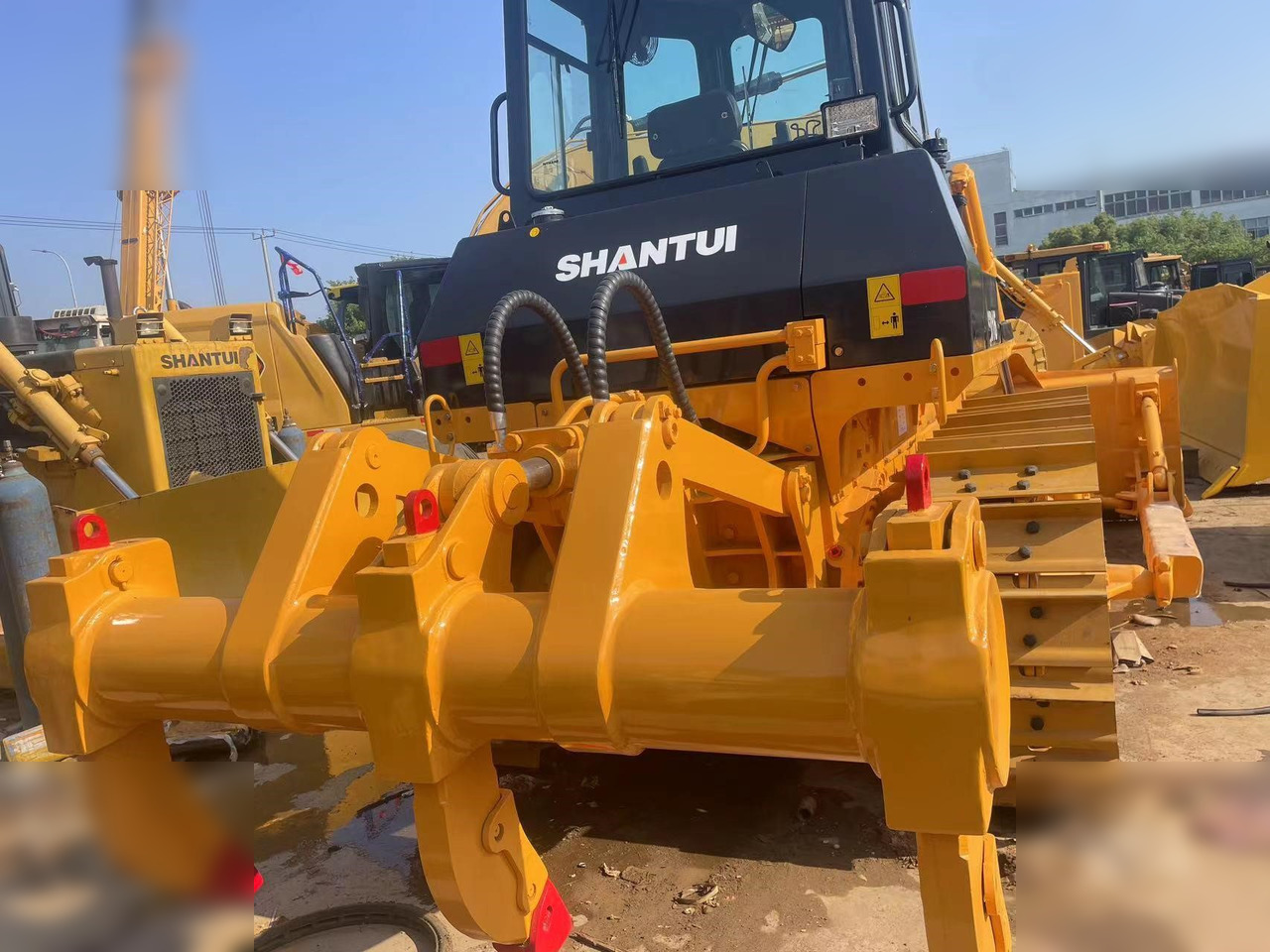 SHANTUI SD16 - Bulldozer: picture 4 SHANTUI SD16 - Bulldozer: picture 4